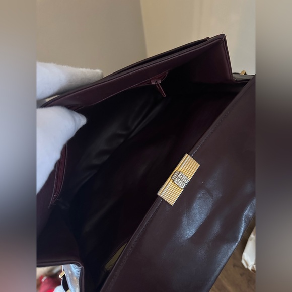 Givenchy Bordeaux Leather Shoulder Bag Vintage - Picture 9 of 13